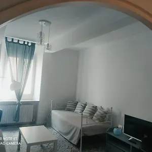 Le Finestre Sul Borgo 1 Appartamento Parma