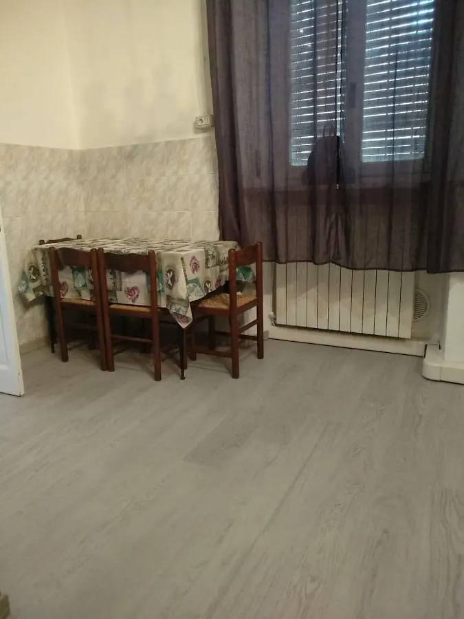 Cardano Apartment Pavia